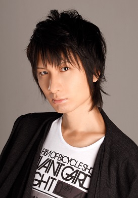 前野 智昭