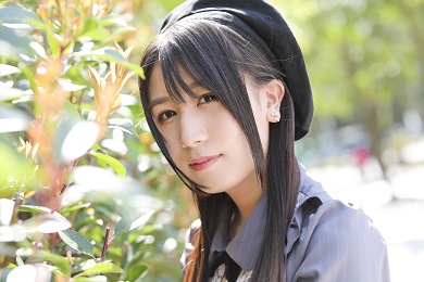 新田 ひより