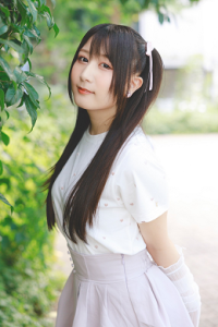 新田 ひより